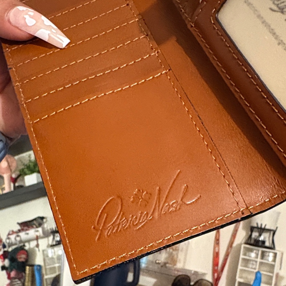Patricia Nash Leather Wallet NWOT - Picture 6 of 9